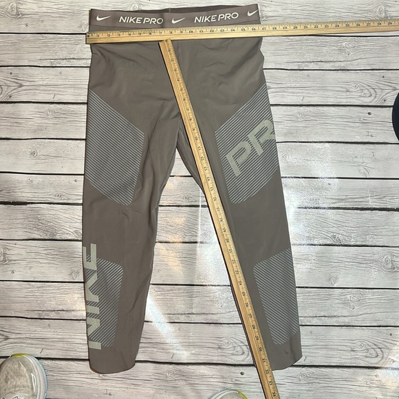 Nike Pro Running Tights Compression Workout Leggings Gray/Brown Women’s Size XL - Picture 4 of 5